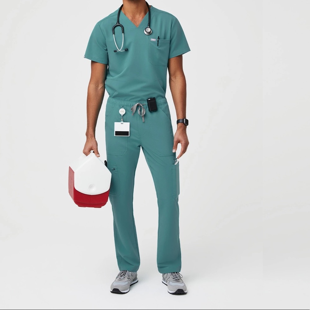 Figs hydrogreen men’s sets Cairo Leon combo new